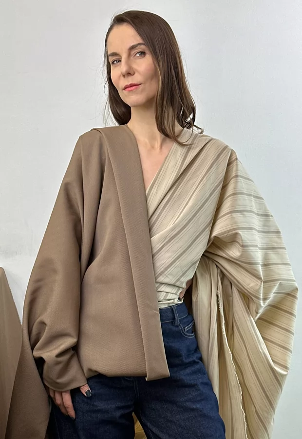 Сочетание в спокойной, коричнево-бежевой гамме: рубашечный хлопок и костюмная шерсть 😍 - Ткани FF