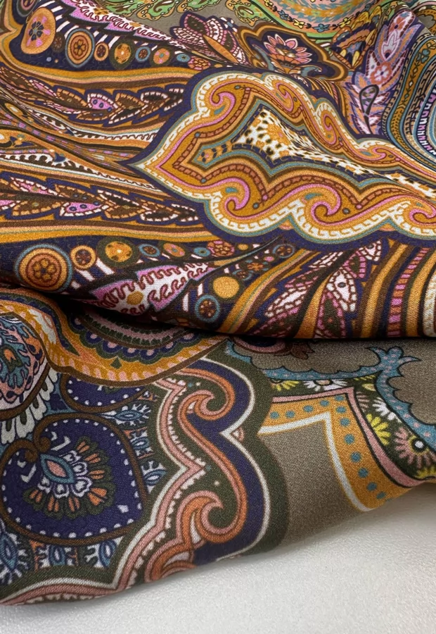 Классика ETRO: стильный огуречный принт на плательно-блузочной вискозе ♥️ - Ткани FF
