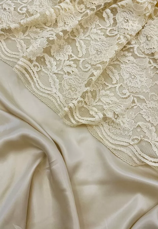 Для свадьбы или выпускного: атлас из купры и кружево к нему 💖 - Ткани FF