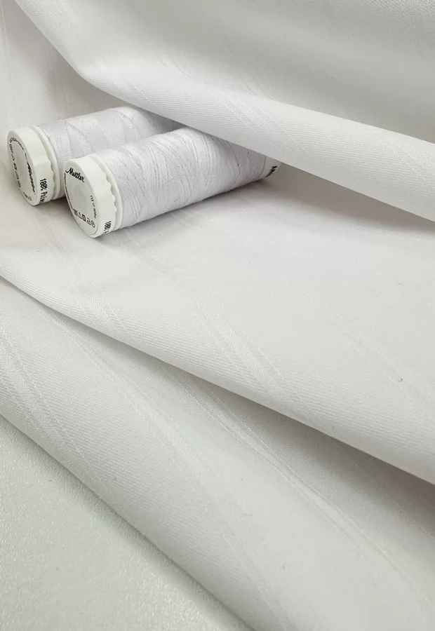 Для идеальной белой рубашки: хлопок с жаккардовой выработкой 💫  - Ткани FF Москва