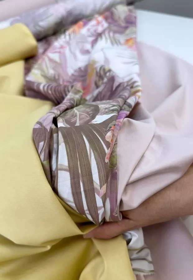 Приглушённая гамма: тропический хлопок MAX MARA и два компаньона к нему ♥️ - Ткани FF