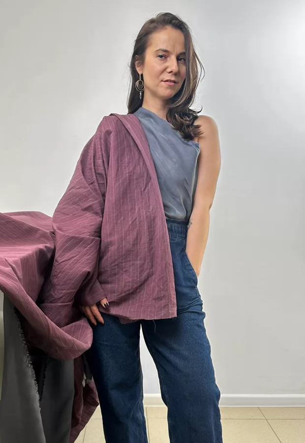 Сочетание брусничного и серо-голубого цвета: стильно и сдержанно 🌟 - Ткани FF