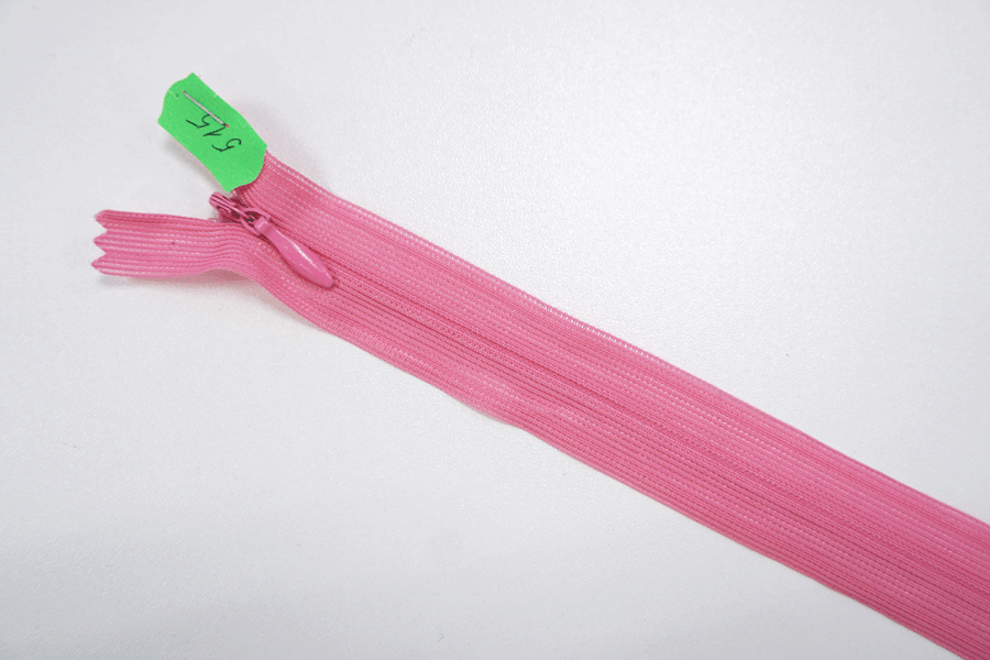 Молния конфетно-розовая потайная 20 см SBS WT-(A2) 515