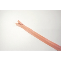 Молния розовато-персиковая потайная 60 см YKK 03032122