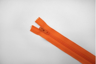 Молния спиральная неразъёмная оранжевая 45 см YKK H3 21102223