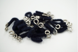 Крючки и петли одёжные металлические в шерстяной оплетке сине-серебристые 3 пары 02092101 