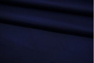 Атлас вискозный костюмно-плательный темный синий с фиолетовым оттенком IDT H23/J70 23112130