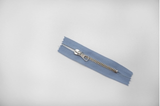 Молния металлическая неразъемная однозамковая "Lampo" серо-голубая 7 см H5 8122125