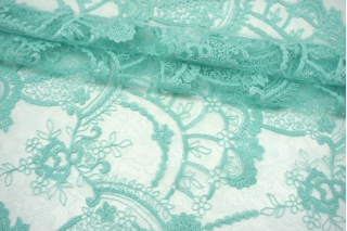Мягкая сетка пастельно-бирюзовая с вышивкой цветы FRM-O40 26112115