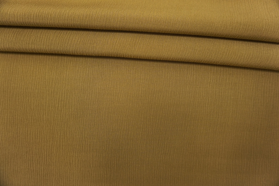 Креп-креш костюмный зеленое золото Forte Forte TRC 27112102 - купить винтернет-магазине тканей в Москве