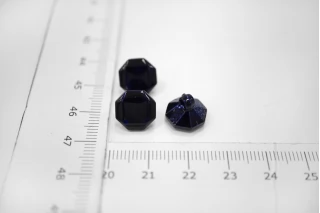 Пуговица  костюмно-плательная пластик тёмно-синяя на ножке 10 мм-(D1)- 3012242