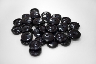Пуговица костюмно-рубашечная пластик 18 мм чёрно-синяя-(S1)- 3012297