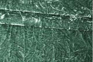 ОТРЕЗ 1,5 М ДЕФЕКТ Бархат крешированный шелк с вискозой Зеленый эвкалипт TRC (ДФ6) 3122310-1