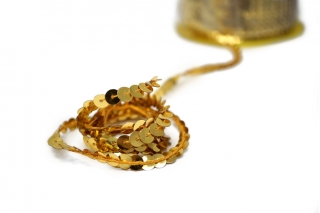 Декоративная тесьма с пайетками 5 мм Желтое золото SH-A-20 26012305