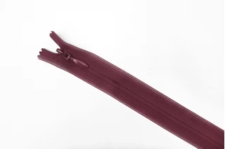 Молния потайная Вишня 19,5 см YKK L33 30082320