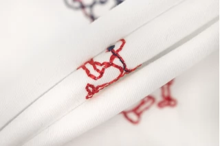 ОТРЕЗ 2,9 М ДЕФЕКТ Хлопок костюмно-плательный с вышивкой Скутеры (ДФ5) 15112471-14