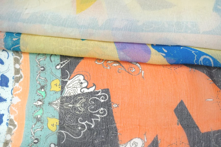 Шифон-креш шёлковый MAX MARA Разноцветная абстракция MM H28/1 N40 30092546 Шифон-креш шёлковый MAX MARA Разноцветная абстракция MM H28/1 N40 30092546