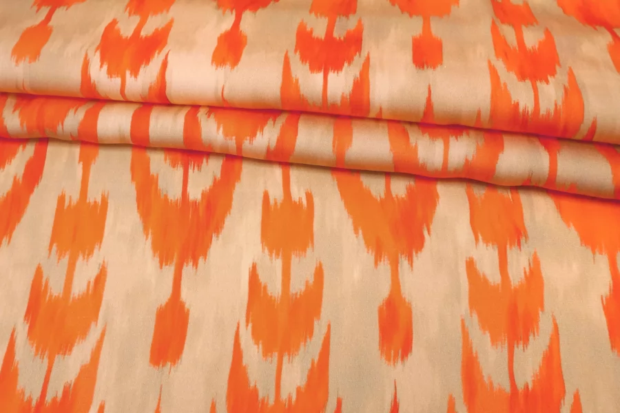 Атлас-стрейч вискозный плательно-блузочный Бежево-оранжевый IDT H21/9 i10 20112507