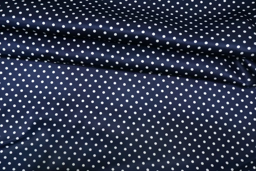 Атласная вискоза плательная в горошек Тёмно-синяя CVC H21/4 i70 21112560