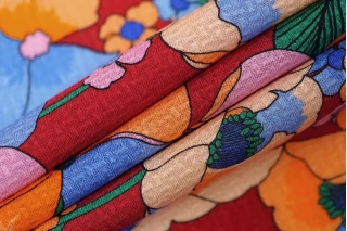 ОТРЕЗ 1,9 М ДЕФЕКТ Вискоза жаккардовая плательно-блузочная Цветы KZ (ДФ1)  18022561-1