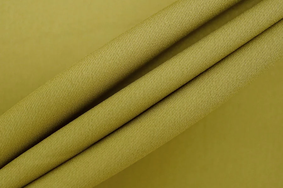 Шелк креповый сатин плательно-блузочный MAX MARA Светлая зелёная горчица MM Н30/2 O20 30092580