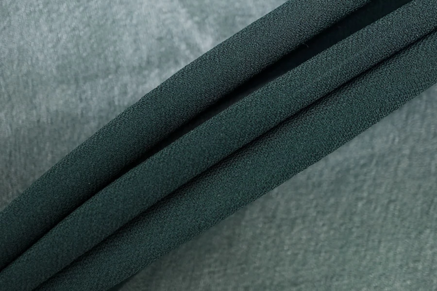 Шифон шелковый MAX MARA Тёмный изумрудный MM H28/2 O10 31092517 Шифон шелковый MAX MARA Тёмный изумрудный MM H28/2 O10 31092517