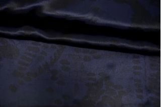 Атлас шёлковый MAX MARA Цветы чёрные на тёмно-синем MM H31 N30 30092582