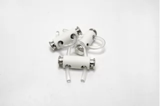 Фиксатор для шнурка металл белый  (Z2) 17112510