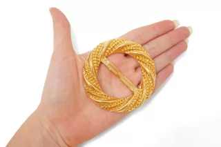 Пряжка пластик золотая 70 мм (W-3) 25112504