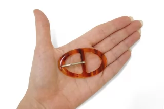 Пряжка пластик янтарная 60х35 мм (YY-2) 25112521