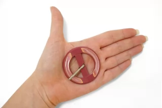 Пряжка пластик розовая перламутровая 50 мм (T-2) 25112532