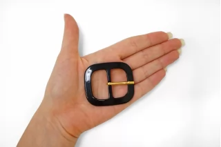 Пряжка пластик черная 50х45 мм (T-2) 25112541