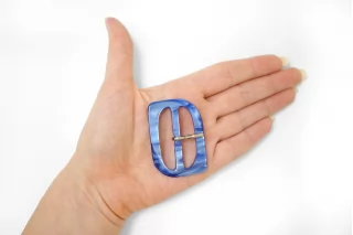 Пряжка пластик синяя перламутровая 35х50 мм (YY-2) 25112550