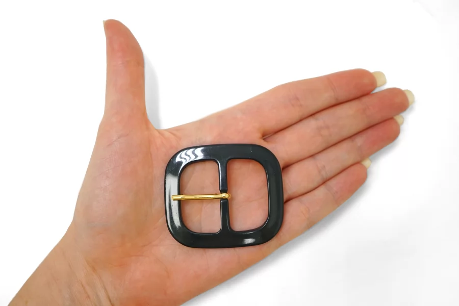 Пряжка пластик графит 50х45 мм  (T-2) 25112566