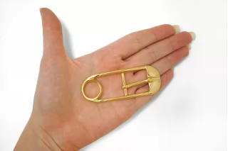 Пряжка металл золотая 75х35 мм (T-3) 25112587