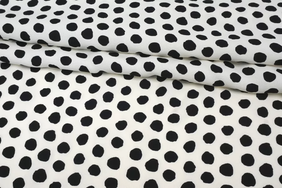 Креповая вискоза плательная MAX MARA Приглушённо-белая в чёрный горох MM H21/7 i50 1102510