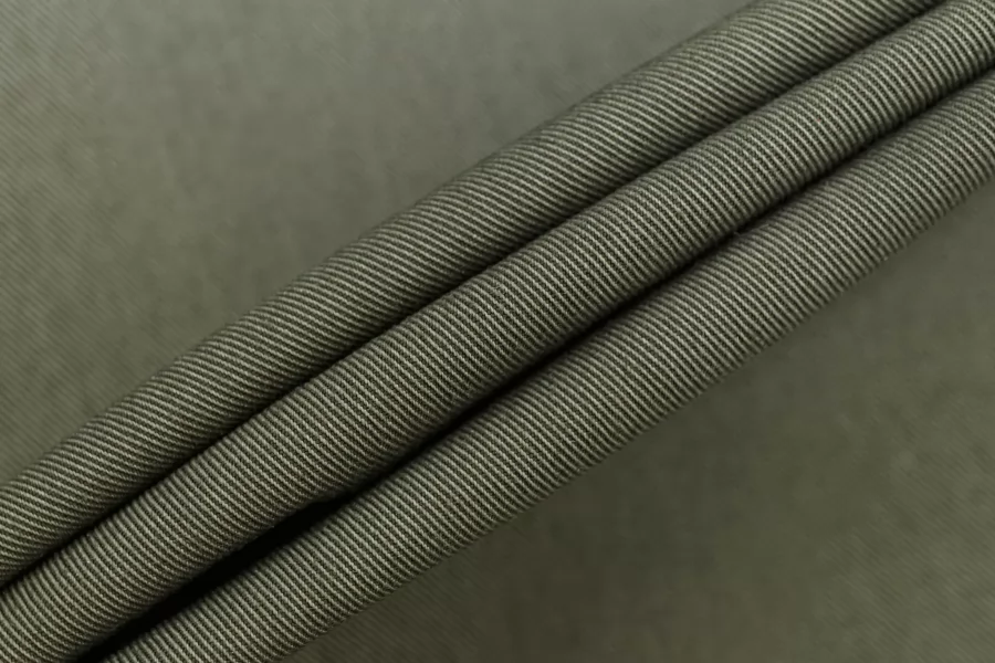 Плащевый хлопок Разбелённо-зелёный MM H53/1 KK50 3102536