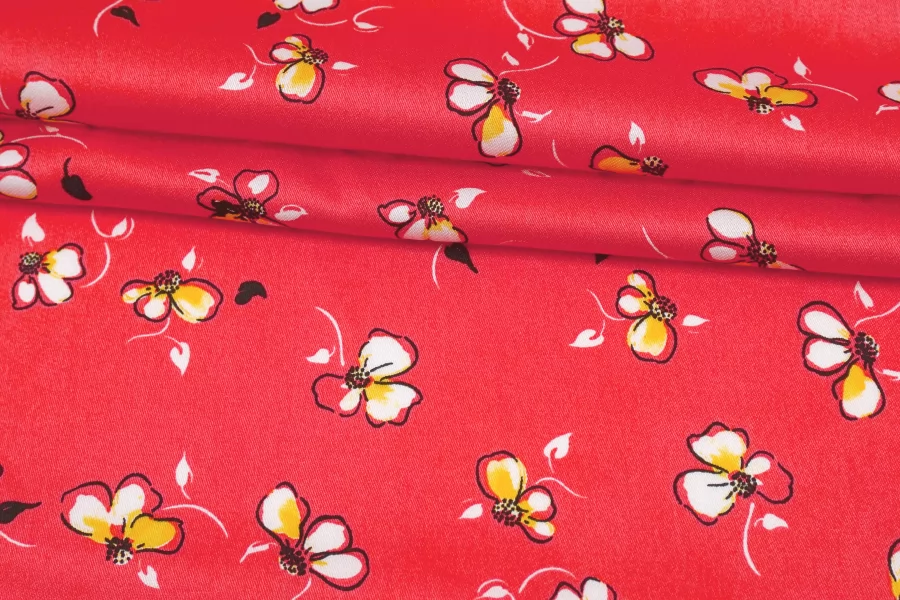 Атласная вискоза плательно-блузочная Цветы на тёмно-розовом SMF H21 H20 15052502