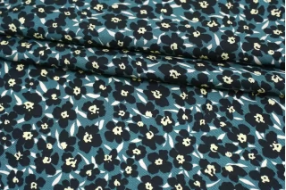 Вискоза твиловая плательно-блузочная Цветы на тёмно-бирюзовом SMF H21/10 i40 15052505