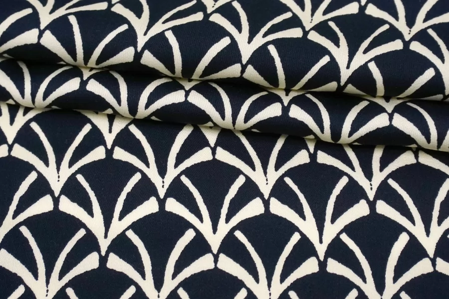 Атласная вискоза плательная Орнамент сине-молочный SMF H21/2 H30 15052507