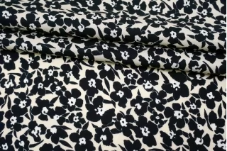 Вискоза твиловая плательно-блузочная Цветы на молочном SMF H21/10 i40 15052509