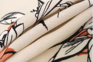 Вискоза креповая плательная Цветы на светло-бежевом SMF H21/9 i60 15052514 Вискоза креповая плательная Цветы на светло-бежевом SMF H21/9 i60 15052514