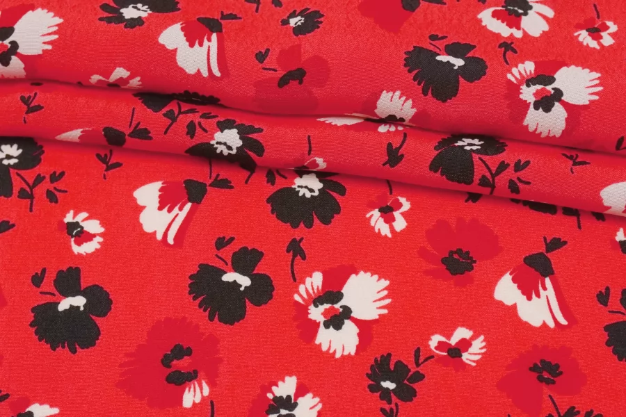 Вискоза креповая плательная Цветы на красно-розовом SMF H21/13 H70 15052515