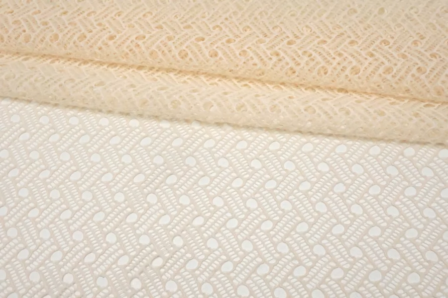 Кружево Молочно-бежевое CVC H35 F22 31052513