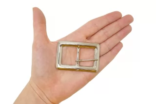 Пряжка металл темный никель 60х40 мм ( V-3) 15112525