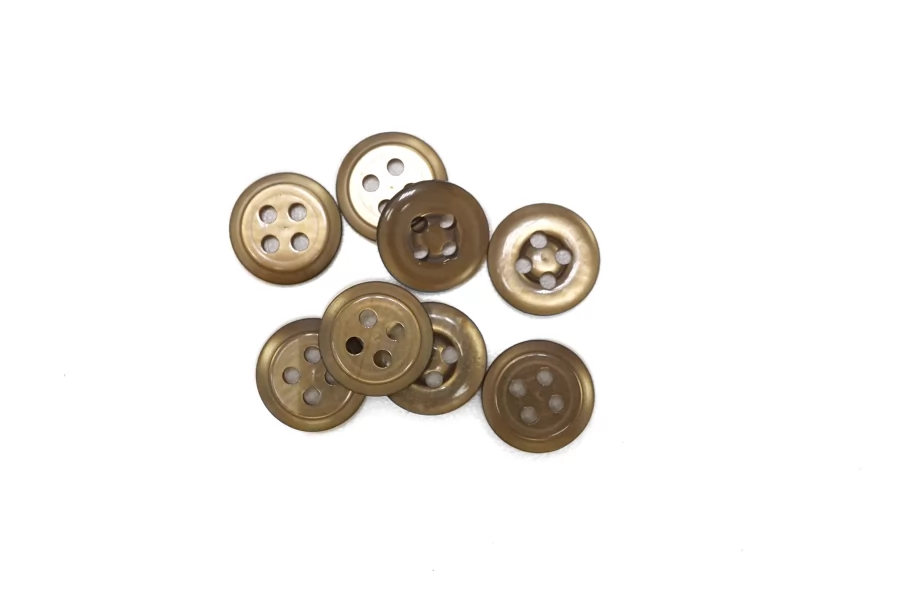 Пуговица  пластик  15 мм  Коричневая  (R-3)  17112537