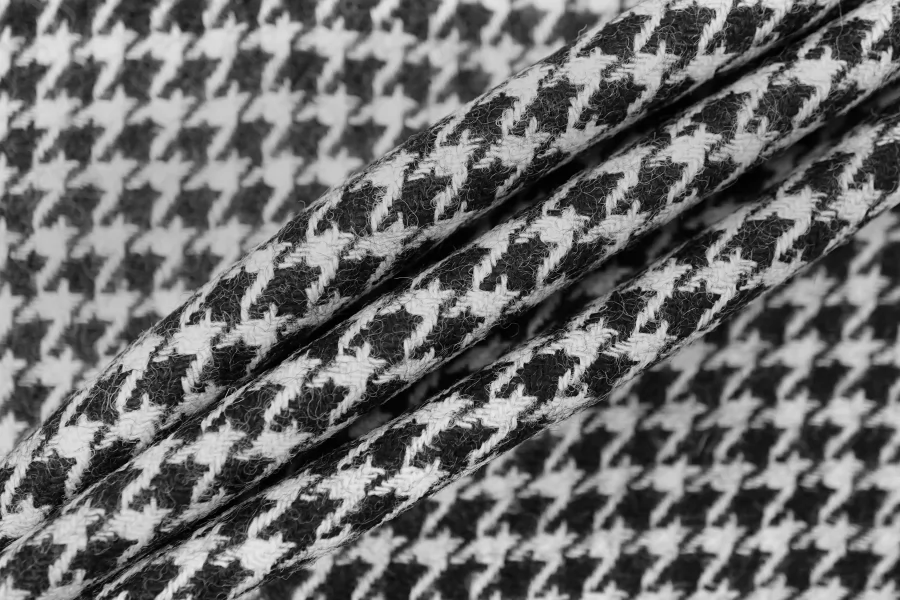 Твид шерстяной ALEXANDER MCQUEEN Гусиная лапка чёрно-молочная TRC H60/1 FF40 20022604