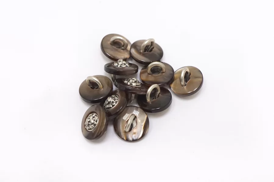 Пуговица пластиковая на ножке Коричневая с серебряной вставкой 12 мм  (К-3)  27112509
