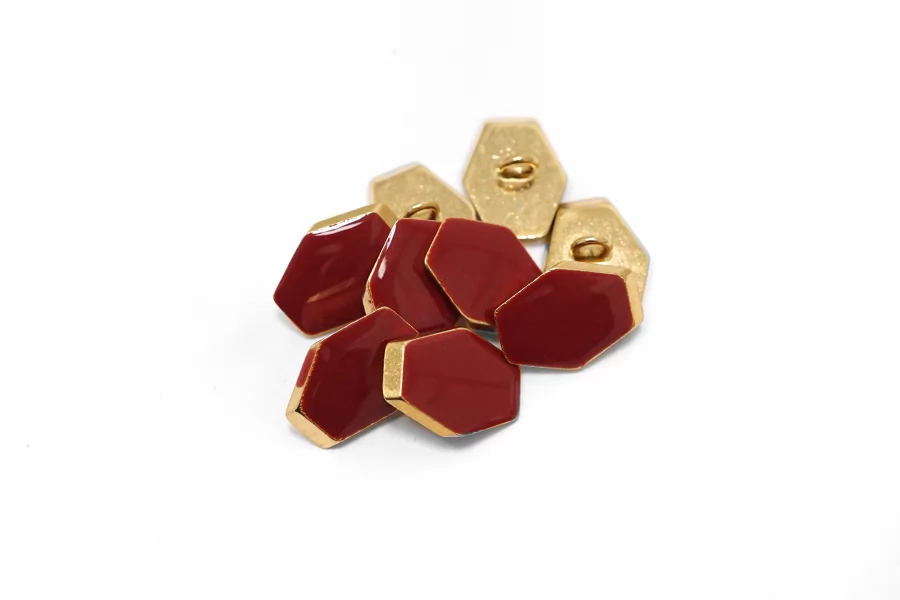 Пуговица  металлическая плательная  Красная 15 мм на 11мм  (К-3)  27112532