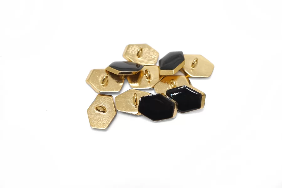 Пуговица  металлическая плательная  Черная 15 мм на 11мм  (К-3)  27112536